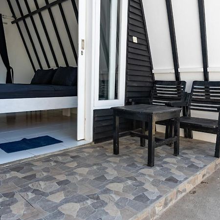 Resort Gili Trawangan - Bungalow With Private Pool Εξωτερικό φωτογραφία